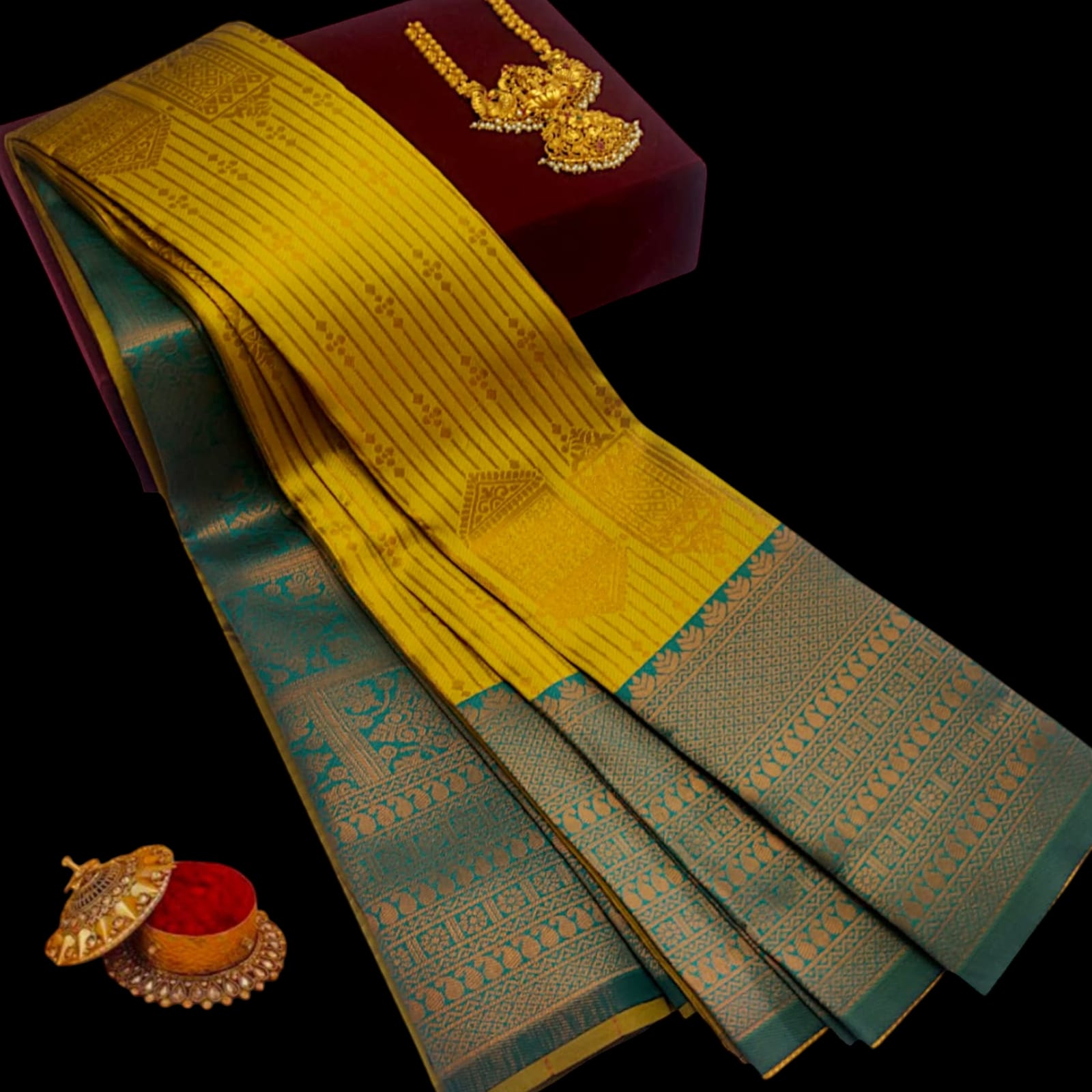 KUPERA KORVAI ELITE  BRIDAL SILk SAREES